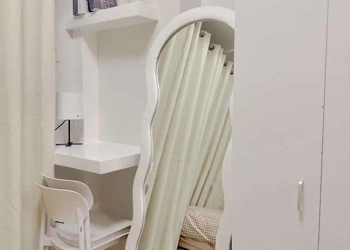 Aparthotel Moa Shell Residences Tower B 1br With Pullout Bed And Sofabed Balcony Pool View