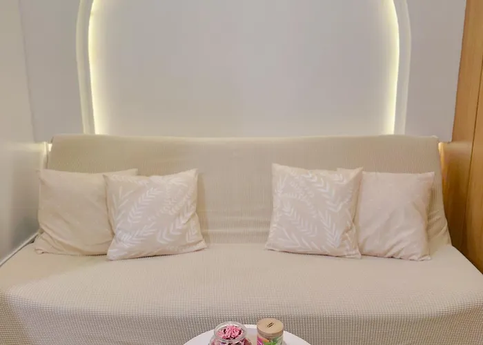 Aparthotel Moa Shell Residences Tower B 1br With Pullout Bed And Sofabed Balcony Pool View Manila